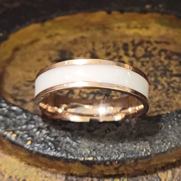 Men's Promise Ring White Ceramic Inlay Rose Rold - Picture 9 of 9